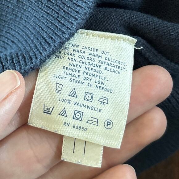 Lands' End Boys Medium 10/12 Sweater Navy Blue V Neck Preppy Knit Pullover - Picture 3 of 4